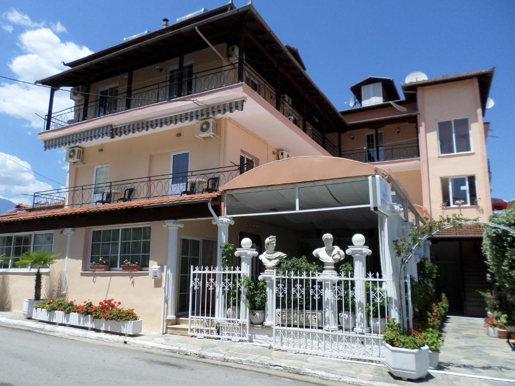 Hotel Dimitra Zeus Leptokaryá Luaran gambar